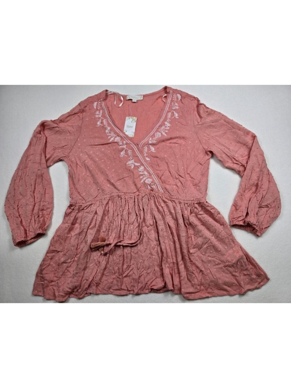 NEW Weekend Suzanne Betro 1X Pink Embroidered Peasant Top Tassels Peplum